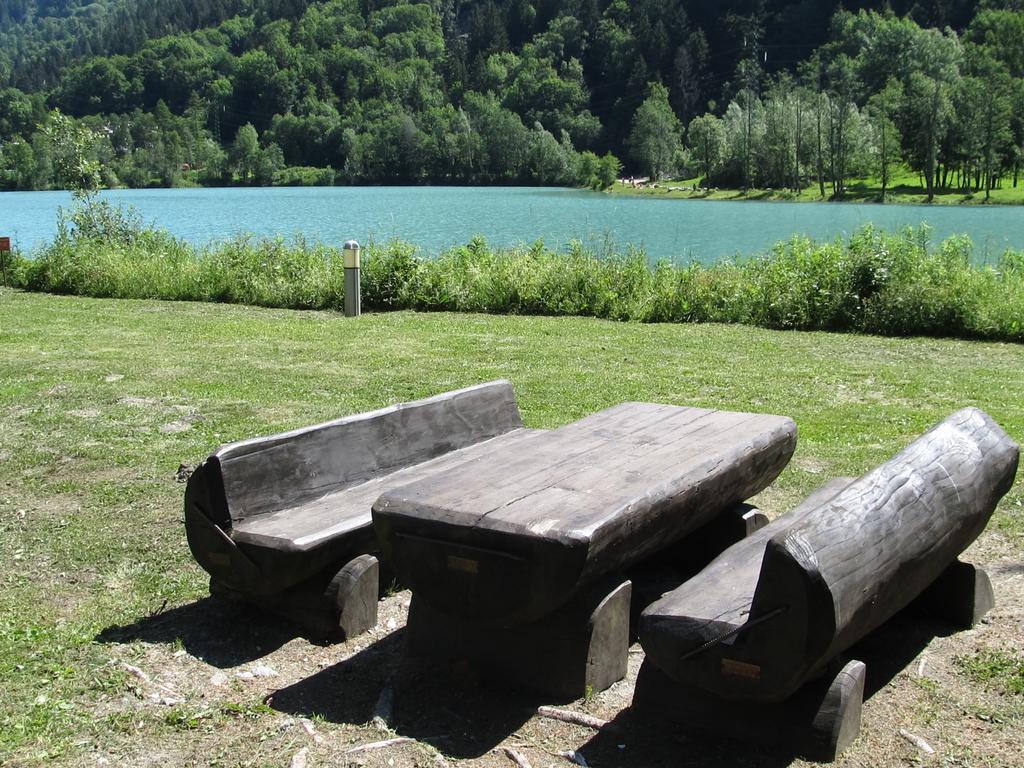 Miramonti Hotel Valtournenche Bagian luar foto