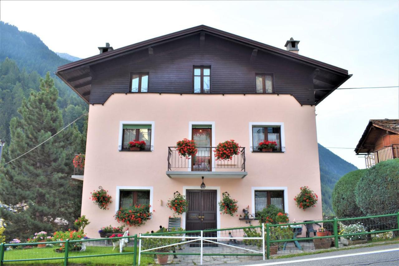 Miramonti Hotel Valtournenche Ruang foto